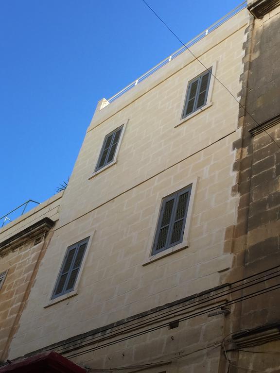 Senglea Apartments